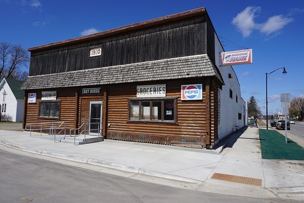 115 Main St W, Kelliher, MN 56650